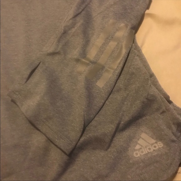 Women’s adidas brand new zip up long sleeve. - Picture 4 of 6